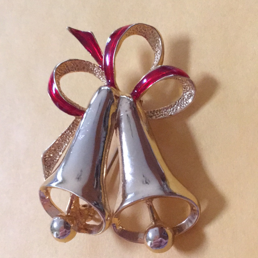 Sleigh Bells Brooch By Gerry